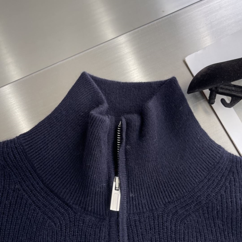 L0r0 P1ana sweater